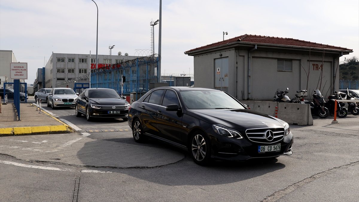 Rus müzakereciler, Ukrayna ile görüşmeler için İstanbul'da