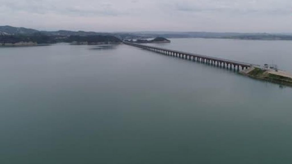 Adana’da barajlar doldu, kapaklar açıldı