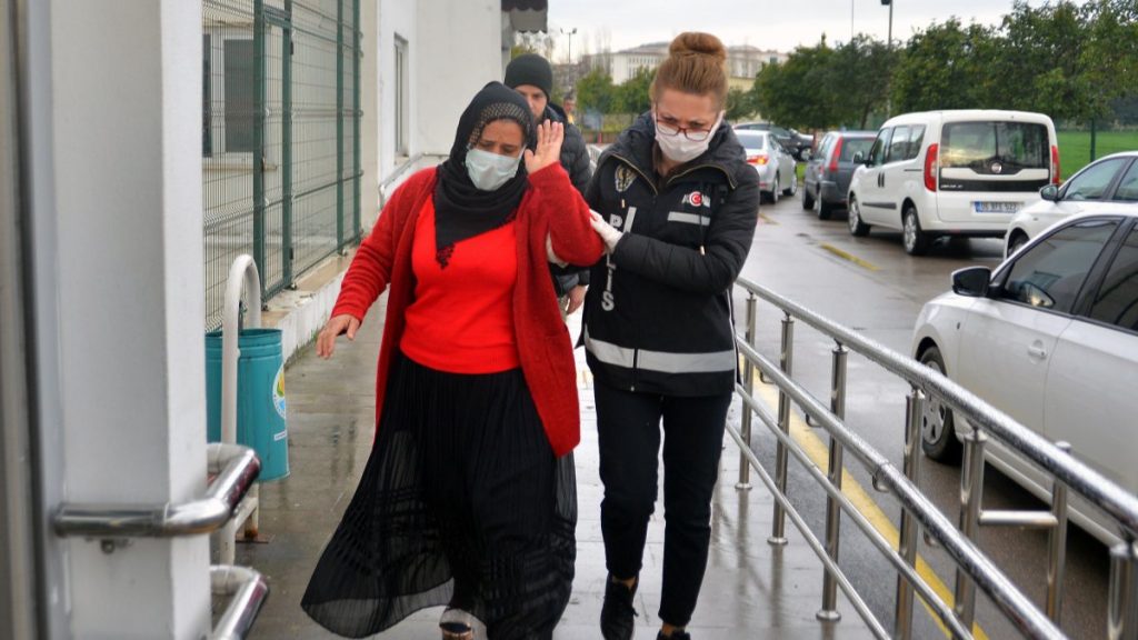 Adana’da şeref, namus çıkışı yapan kadın, tefecilikten tutuklandı