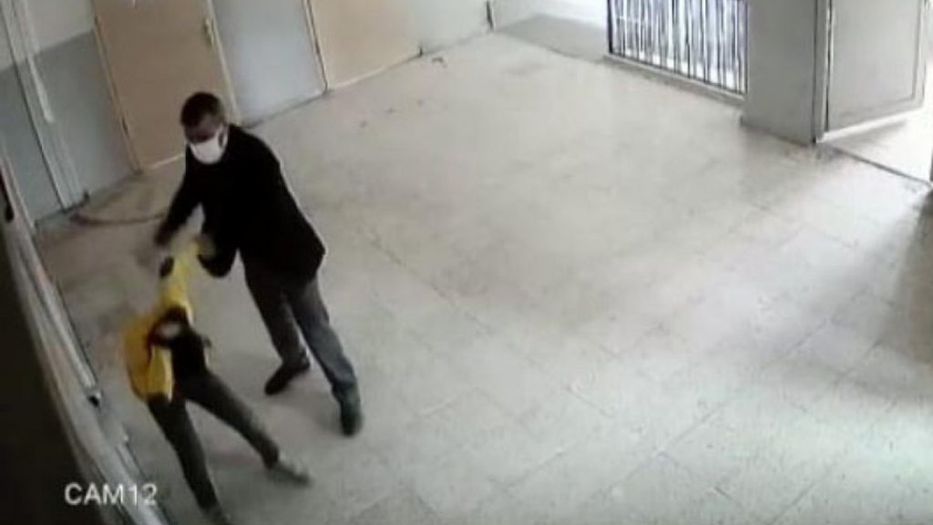 Aksaray’da öğrencisini döven öğretmen yeniden yargılandı