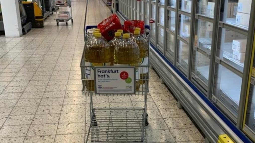 Almanya’da yağ ve un krizi yaşanıyor