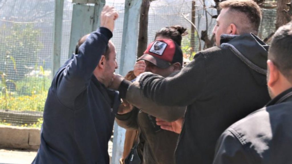 Antalya’da evinin yandığını gören şahıs kiracısına saldırdı