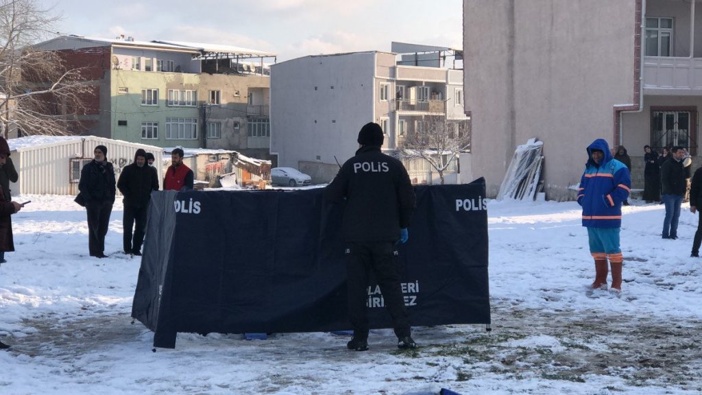 Bursa’da arazide başından vurulmuş halde ölü bulundu