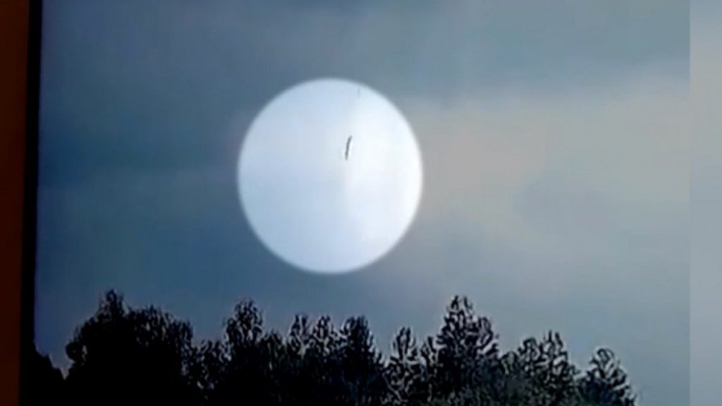 Çin’de düşen yolcu uçağının kara kutusu bulundu