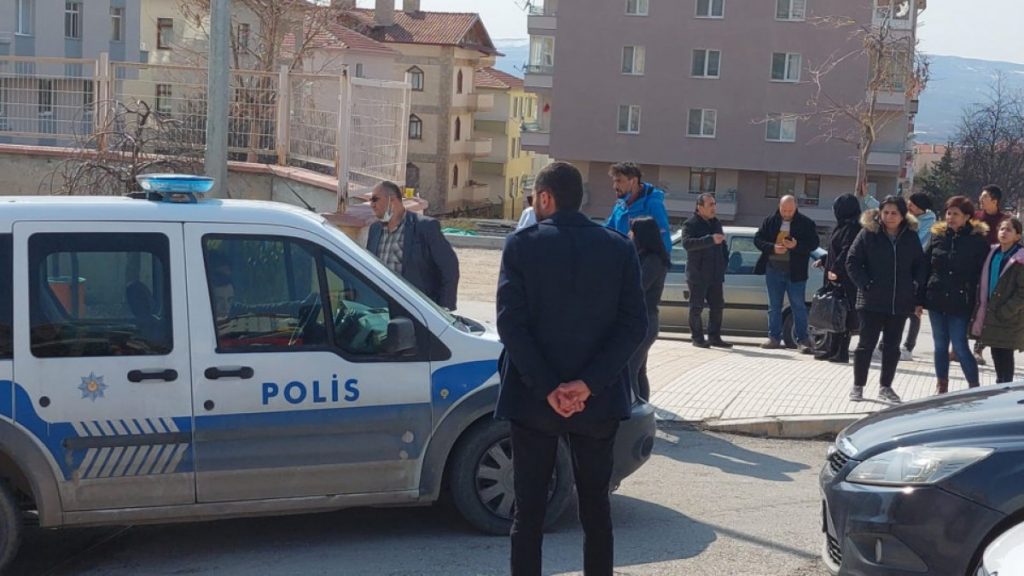 Çorum’da okula tüfekle gelen liseli tutuklandı