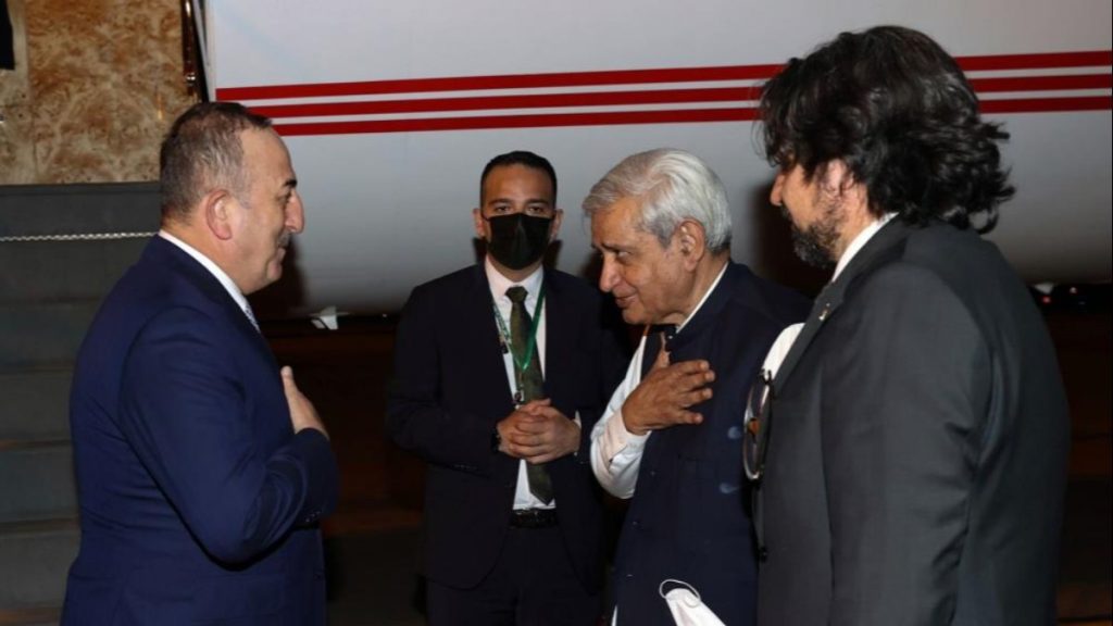 Dışişleri Bakanı Çavuşoğlu Pakistan’da