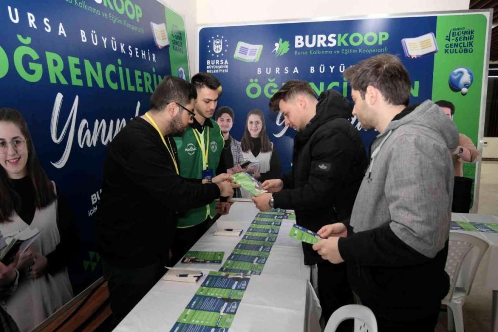 Dört günde 7 bin burs başvurusu