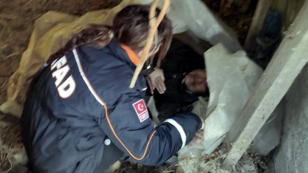 Edirne’de kaybolan yaşlı kadın, donmak üzereyken bulundu