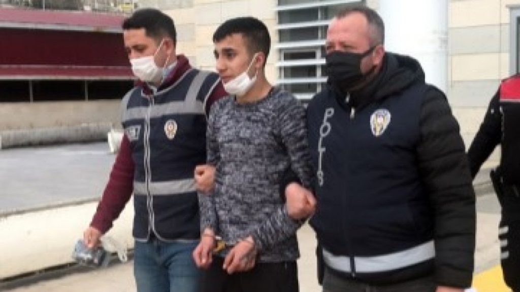 Elazığ’da turisti ve yoldan geçen birini yaralayan suç makinesi tutuklandı