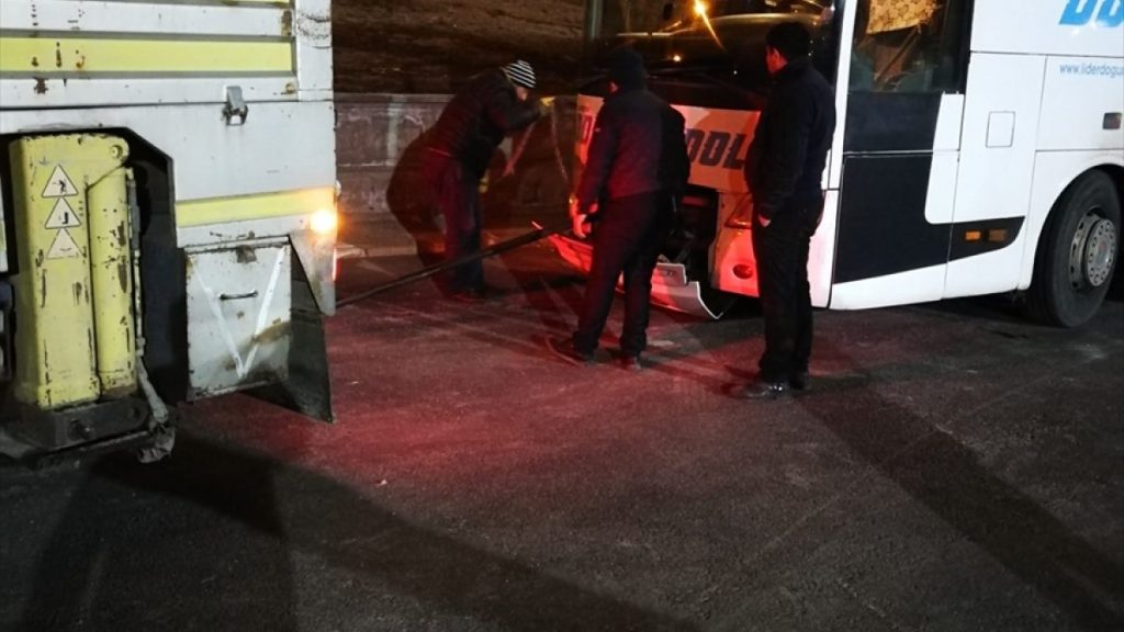 Erzincan’da ‘emniyetsiz’ raporuna rağmen yolcu taşıdı, men edildi