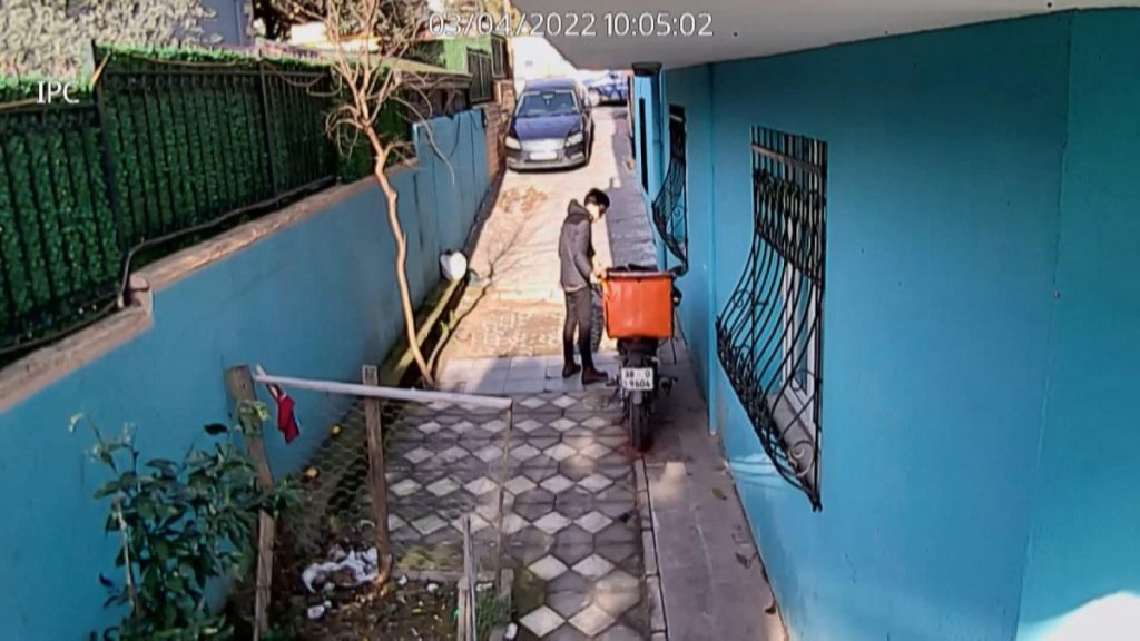 Esenyurt’ta motosikleti çalınan adam, karakola giderken kaza yaptı