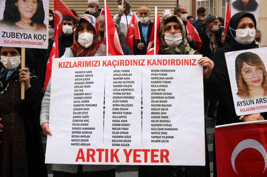 HDP-PKK mağduru anne: “HDP’li kadın vekiller, hangi yüzle Kadınlar Günü’nü kutluyorsunuz”