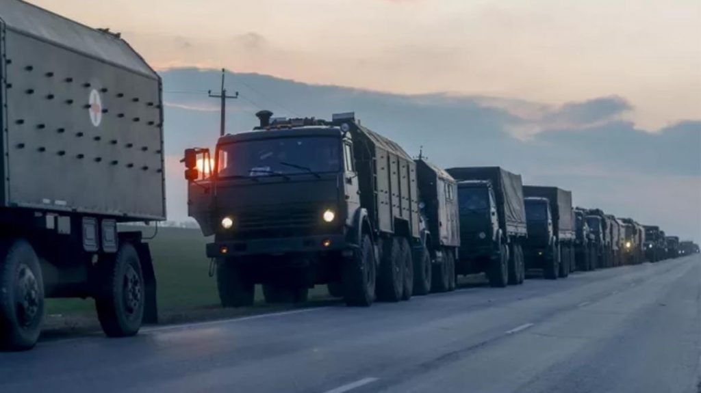 İngiltere Savunma Bakanlığı: 65 kilometrelik Rus konvoyu ilerleme kaydedemedi