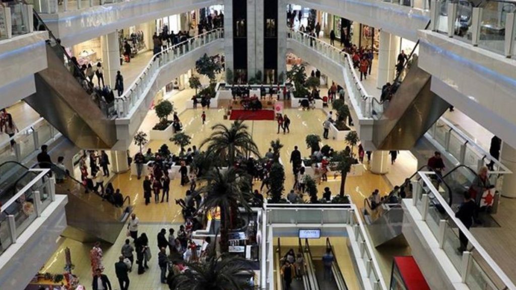 İstanbul’da AVM’ler 12.00 ile 19.00 saatleri arasında çalışacak