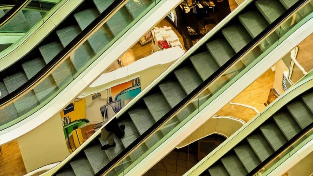 İstanbul’da AVM’ler bugün kaçta kapanacak? 11 Mart Cuma AVM kapanış saati..