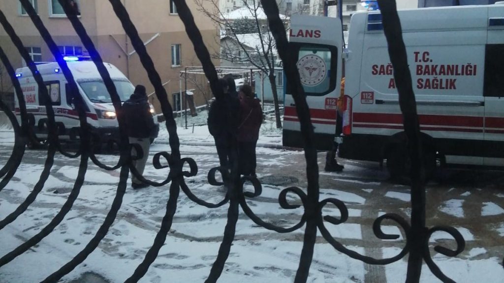 İstanbul’da sigara kavgasında annesini öldürdü