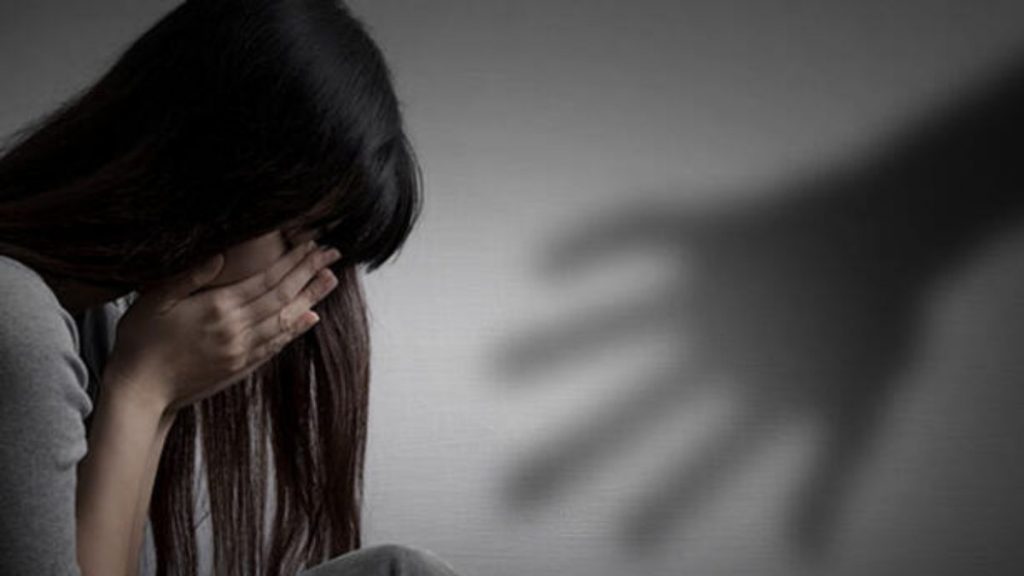 İzmir’de öz kızına yıllarca cinsel istismar uygulayan şahsa 78 yıl 9 ay hapis