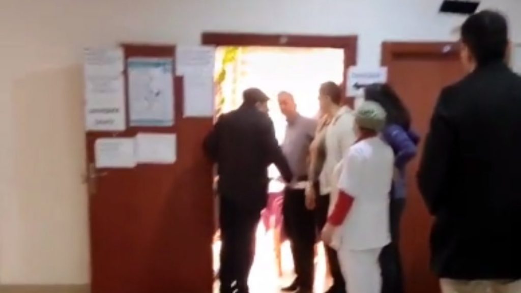 Küçükçekmece’de doktorlar grev gerekçesiyle hastalara bağırdı