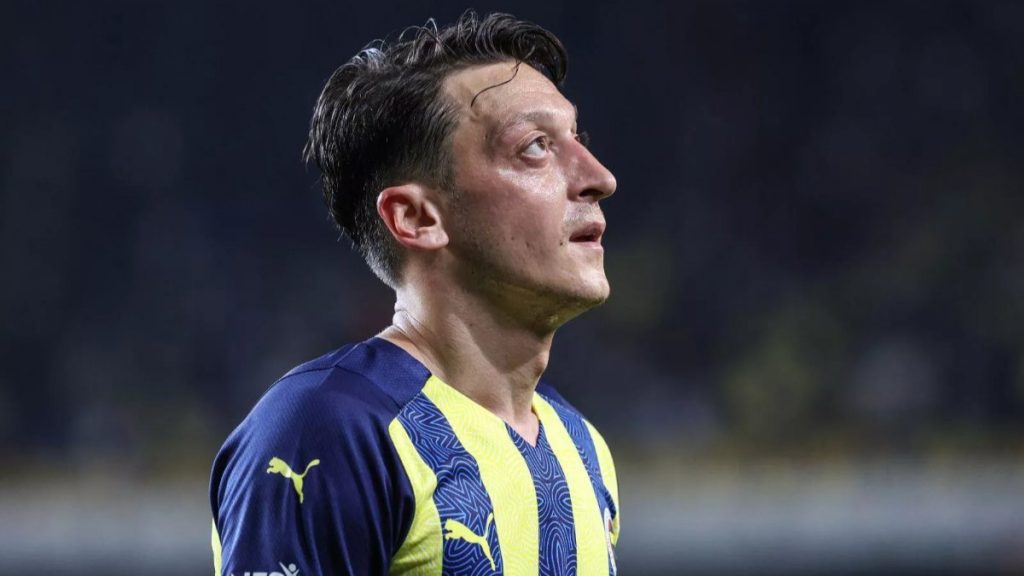 Mesut Özil’in hikayesi sona ermek üzere