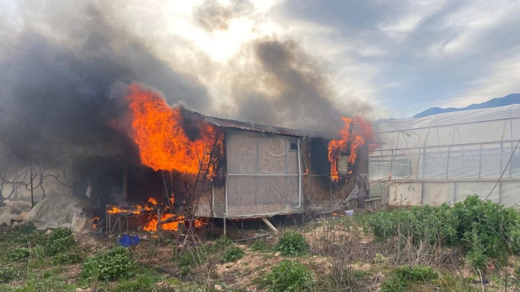 Muğla’da barakada çıkan yangında Suriyeli bir çocuk öldü