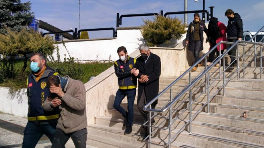 Muğla’daki fuhuş çetesinin ‘Kızlarımız temizliğe hazır’ şifresi deşifre edildi