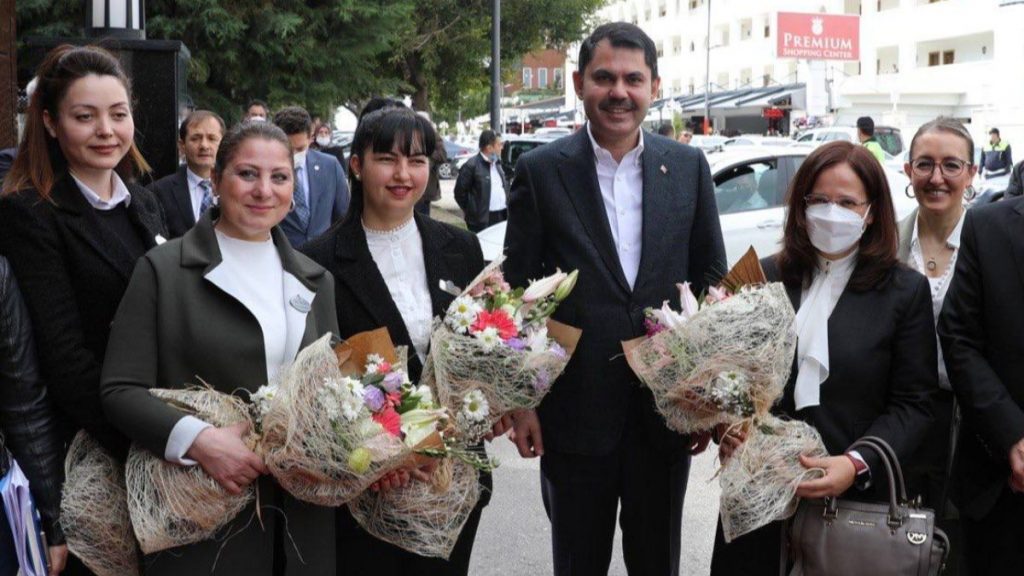 Murat Kurum: Kadınlarımız her alanda Türkiye’yi büyütüyor