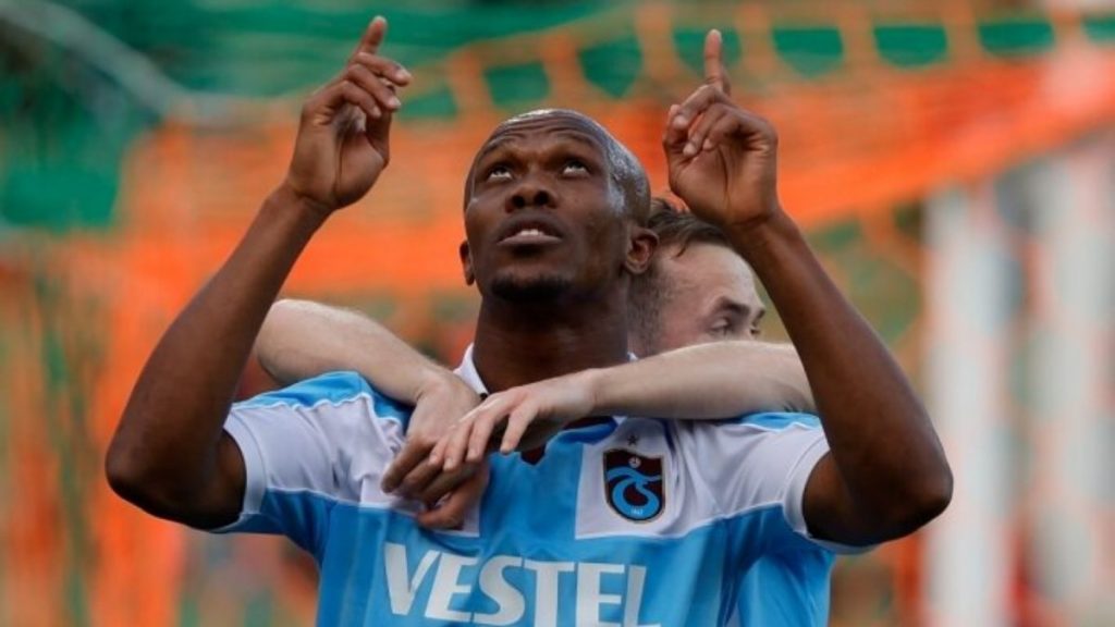 Nwakaeme rekorunu erteledi