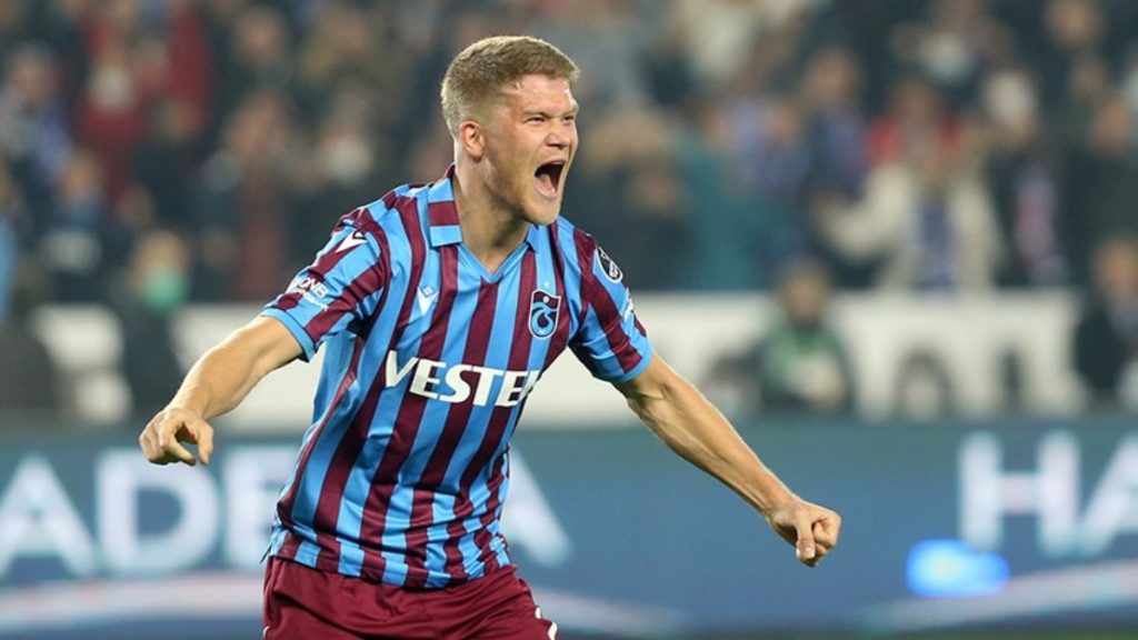 PSV, sezon sonu Cornelius’u istiyor