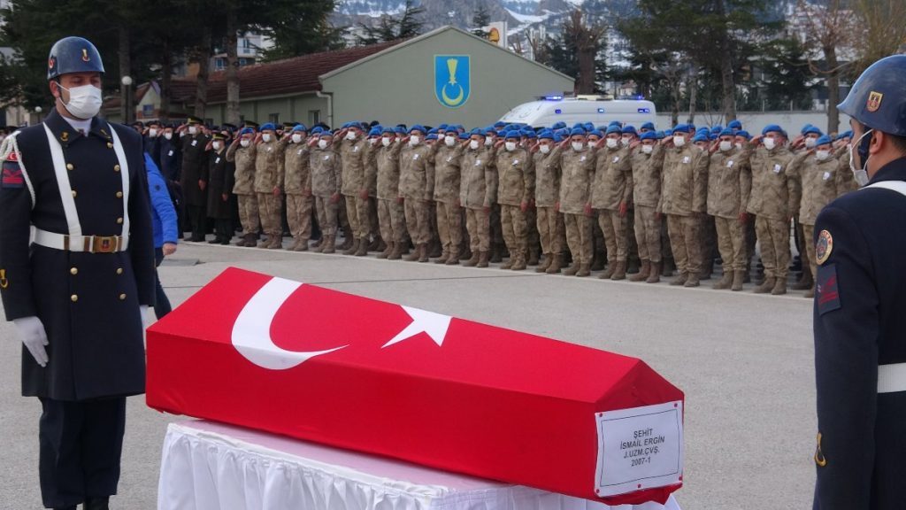 Tokat’ta Şehit Uzman Çavuşun cenazesi törenle Bingöl’e uğurlandı