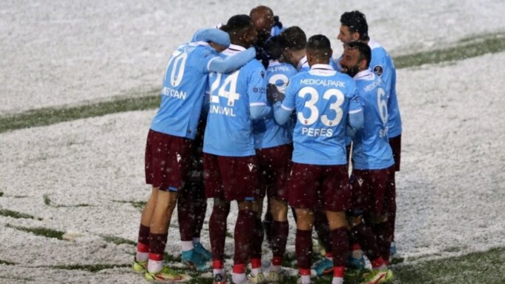 Trabzonspor 9 puan alırsa şampiyon