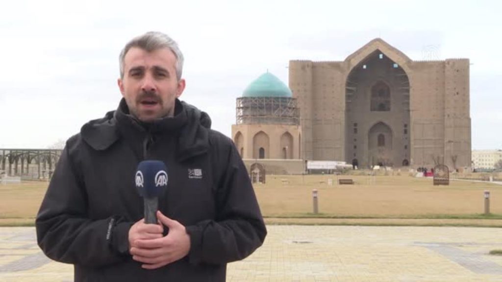 TÜRKİSTAN – Hoca Ahmet Yesevi Türbesi asırlar öncesinin manevi atmosferini yansıtıyor (2)