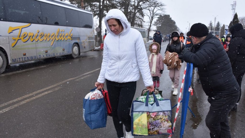 Türkiye savaştan kaçan 31 bin Ukraynalıya kapılarını açtı