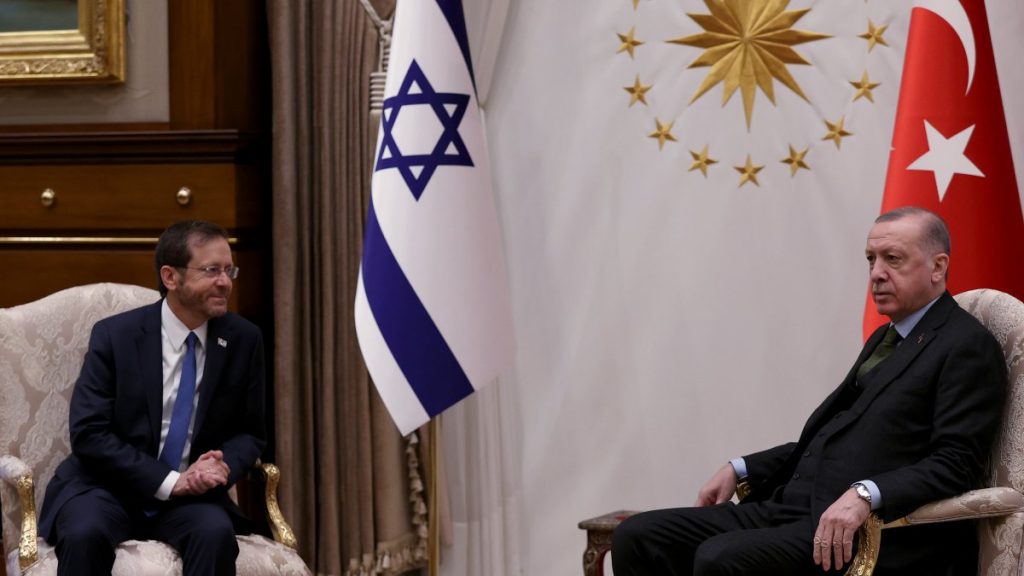 Türkiye’nin dış politikada olumlu diplomasi zirveleri