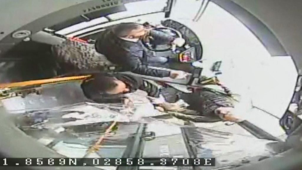 Unkapanı’nda İETT otobüsünün şoförüne saldırı