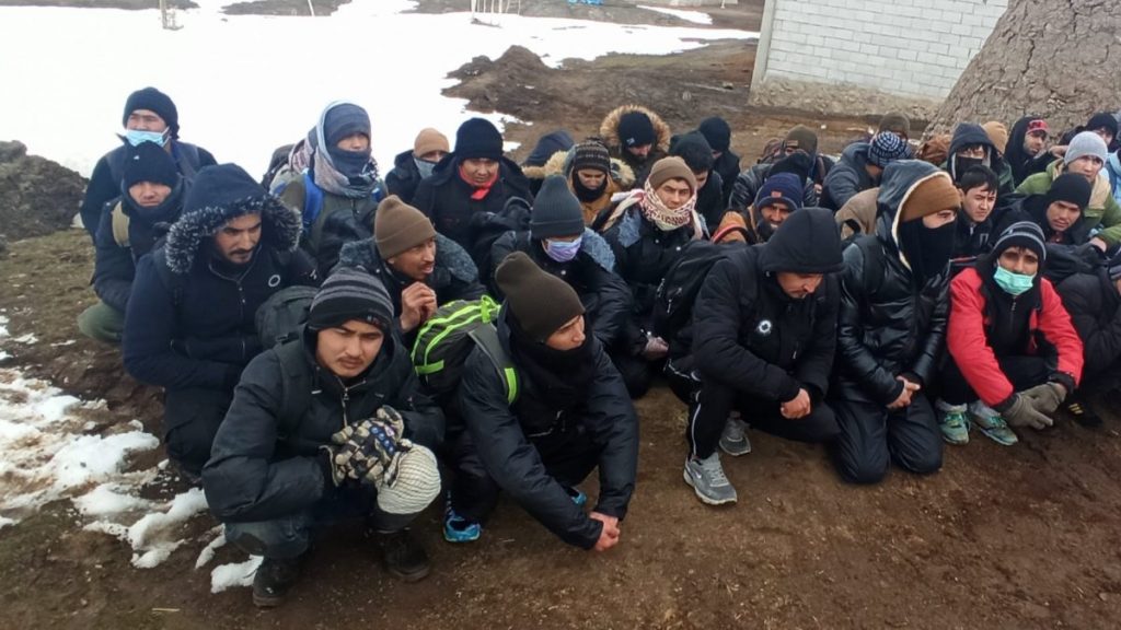 Van’da, 1.533 kaçak göçmen yakalandı