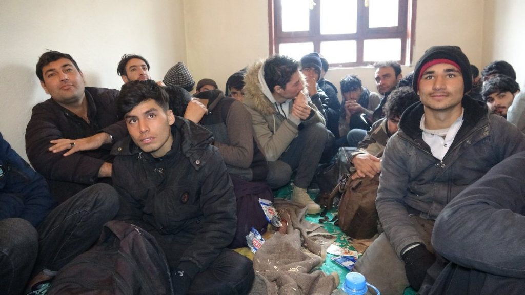 Van’da 30 düzensiz göçmen yakalandı