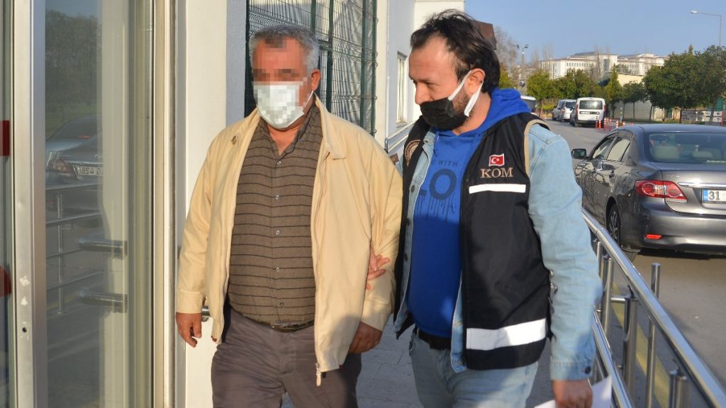 Adanalı çete, tefecilikle 11 milyon lira topladı