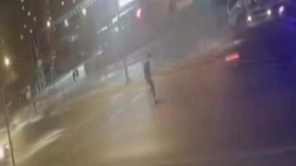 Ataşehir’de otomobilin çarptığı genç hayatını kaybetti