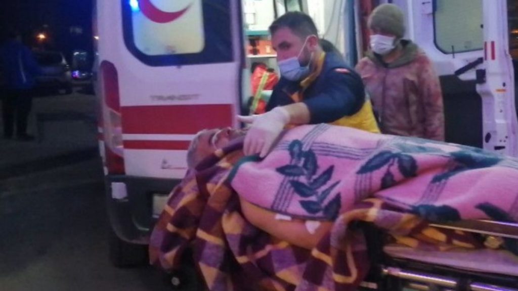 Aydın’da eve alkollü gelen adam bıçaklandı