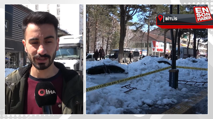 Bitlis’te kar kütleleri otomobillerin üzerine düştü