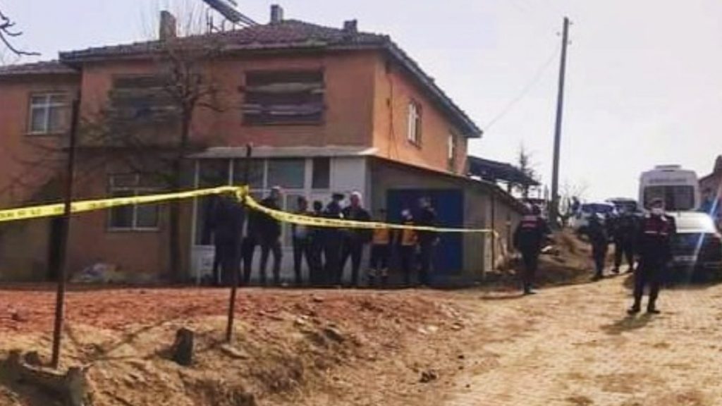 Edirne’de evlerinde silahla öldürüldüler