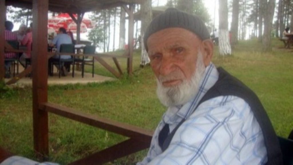 İstanbul’da defnedilen cenazesi, 2 sene sonra Sakarya’ya nakledildi