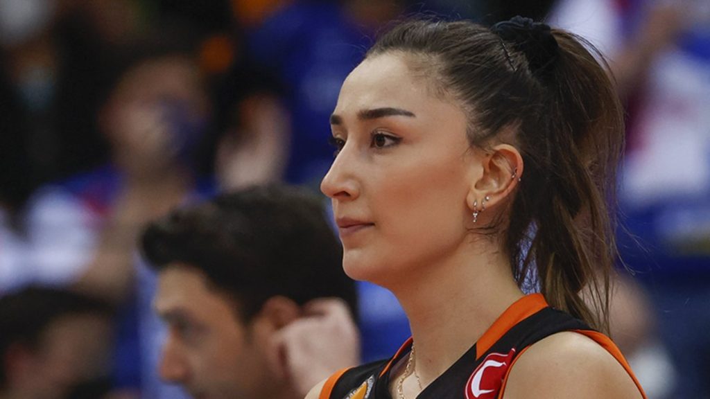 Kanadalı şarkıcıdan Hande Baladın’a şarkı