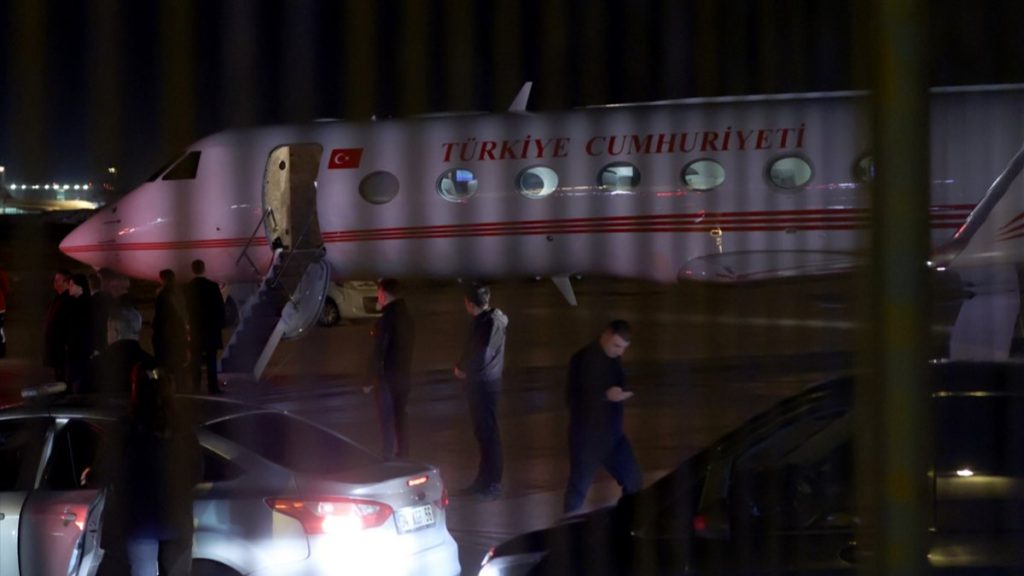 Ukrayna ve Rusya barış için Türkiye’de