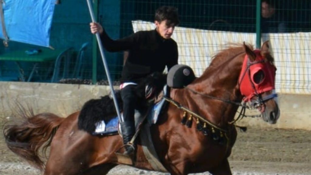 Uşak’ta at çarpışmasında ağır yaralanan genç ciritçinin durumu kritik